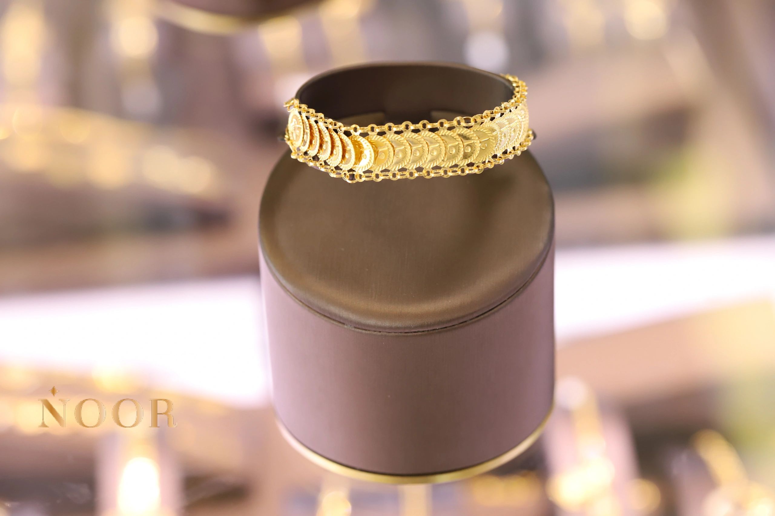 Gold liras coin bracelet
